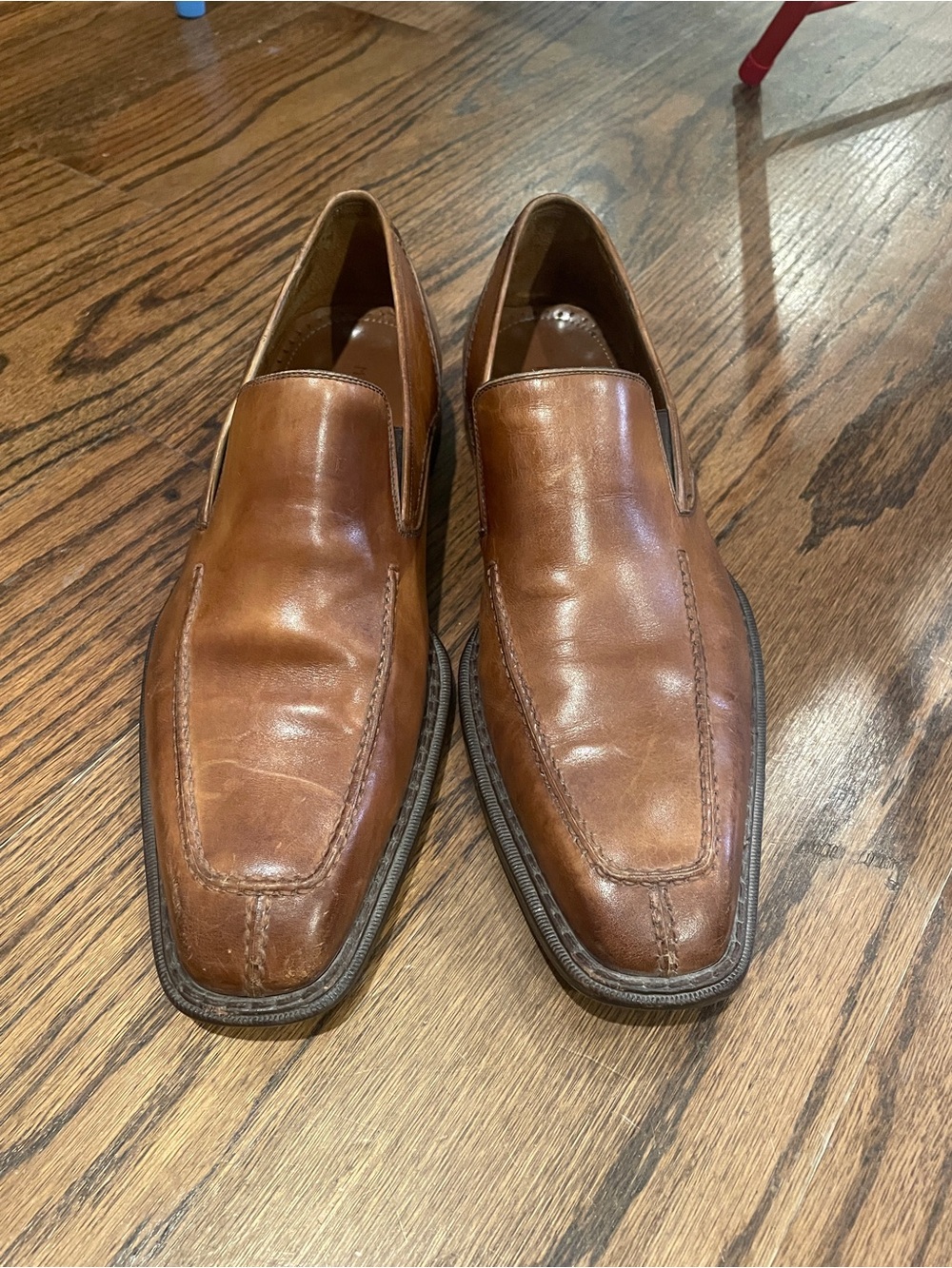 Men's Magnanni Brown Leather Slip-On Dress Loafers